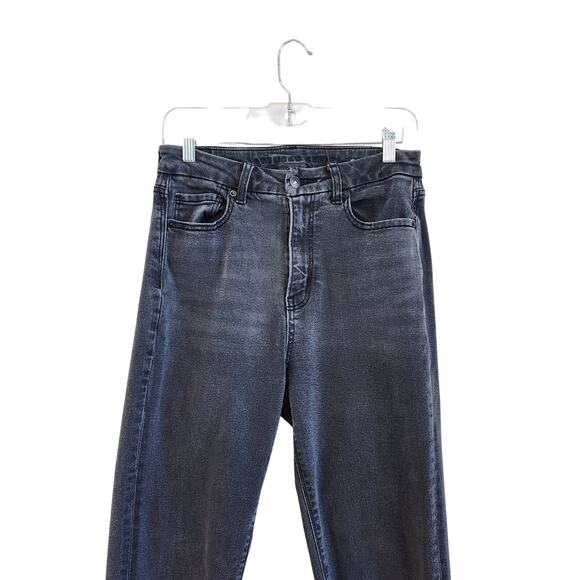 American Eagle High Rise Curvy Mom Tapered Jeans Pockets Dark Blue Denim Size 4 - Picture 3 of 8